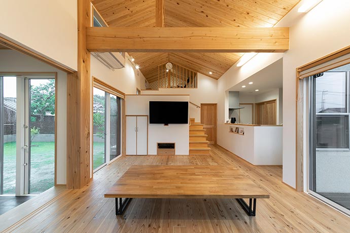 ウチとソトをつなぐ土間がある家