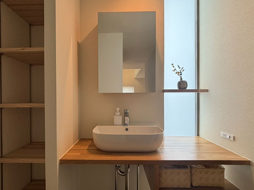 新産住拓造作洗面台