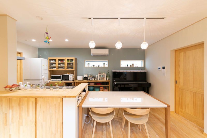 薪ストーブと素敵な小物のある暮らし