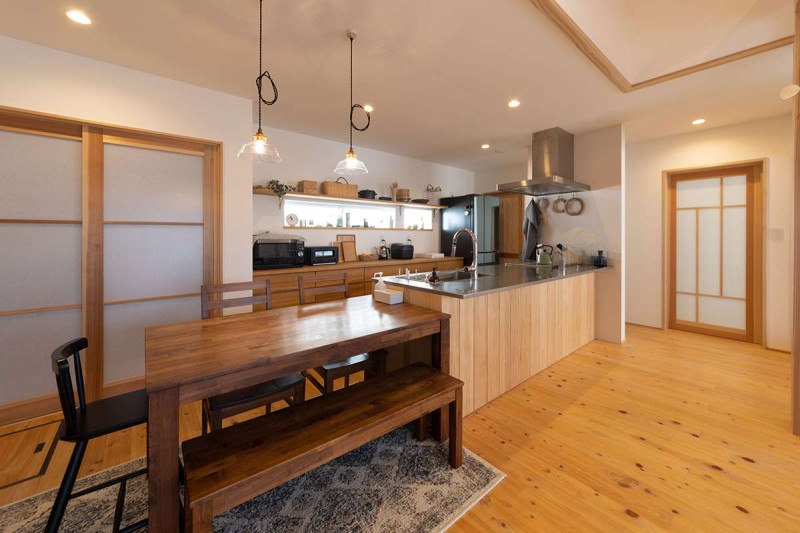 お子様たちが自由に走り回れる、開放感あふれる平屋の住まい